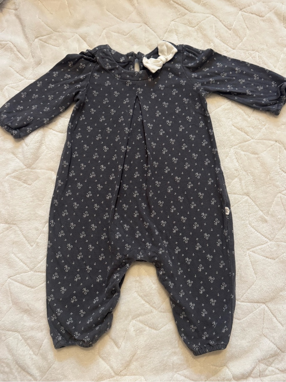 GAP Brown/Gray Floral Baby Footless One-Piece with Bow - 3/6 months